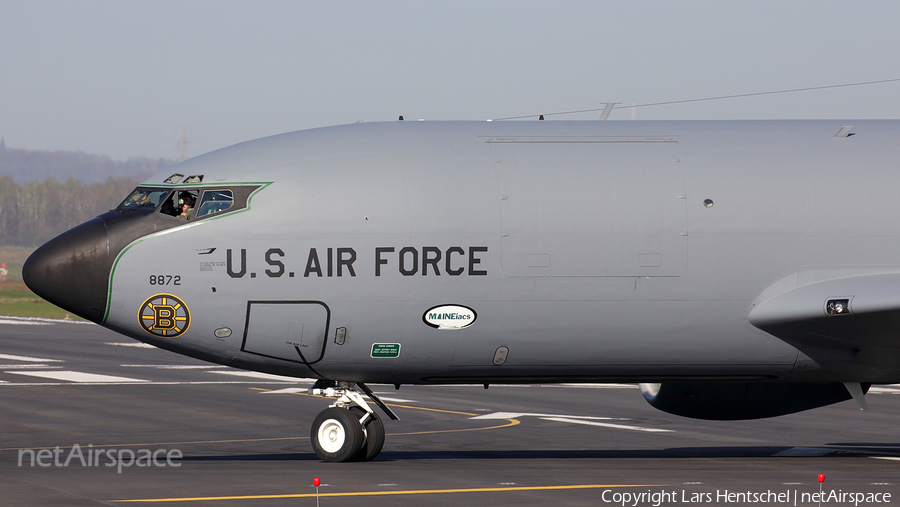 United States Air Force Boeing KC-135R Stratotanker (63-8872) | Photo 74173