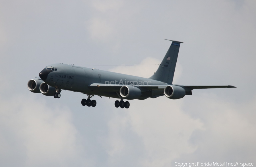 United States Air Force Boeing KC-135R Stratotanker (63-8883) | Photo 457210