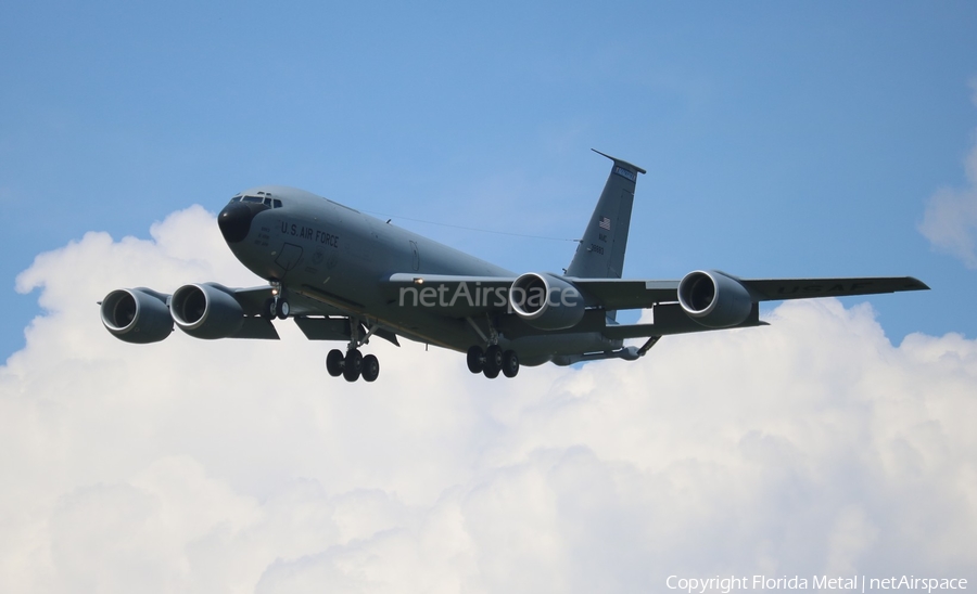 United States Air Force Boeing KC-135R Stratotanker (63-8883) | Photo 461672