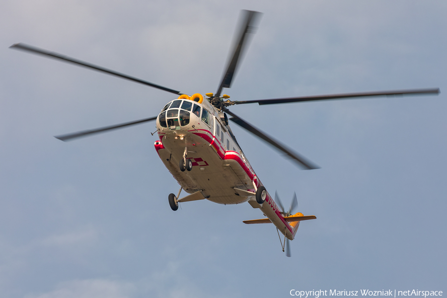 Polish Air Force (Siły Powietrzne) Mil Mi-8P (633) | Photo 679122