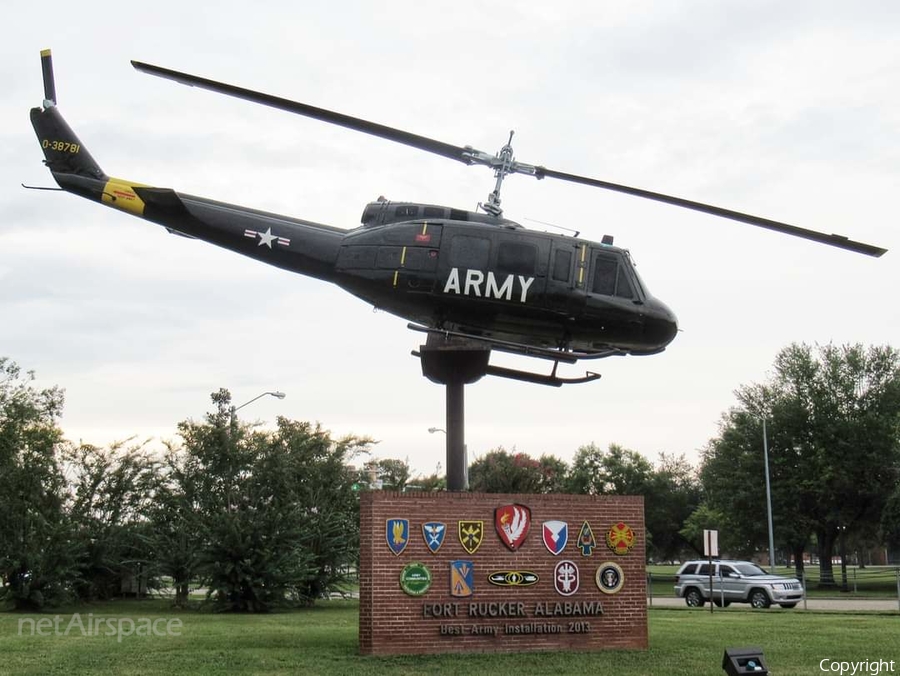 United States Army Bell UH-1D Iroquois (64-13878) | Photo 450290