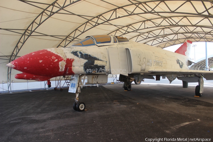 United States Air Force McDonnell Douglas F-4D Phantom II (65-0747) | Photo 324815