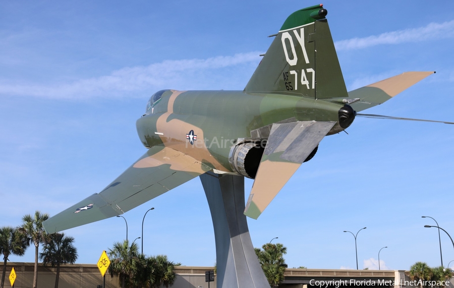 United States Air Force McDonnell Douglas F-4D Phantom II (65-0747) | Photo 457623