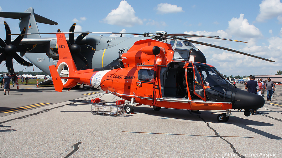 United States Coast Guard Aerospatiale MH-65C Dolphin (6572) | Photo 377680