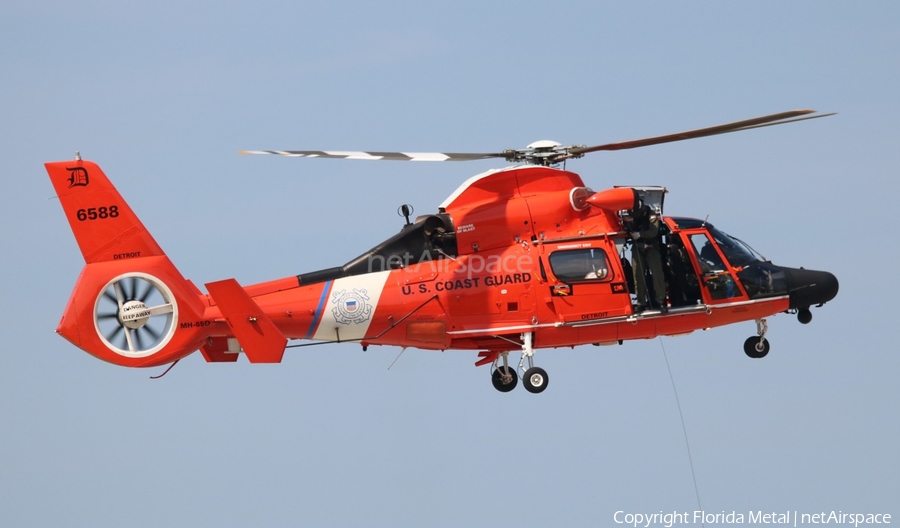 United States Coast Guard Aerospatiale HH-65C Dolphin (6588) | Photo 464700