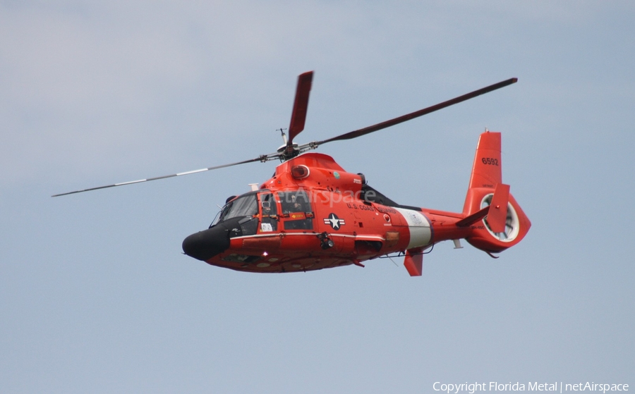 United States Coast Guard Aerospatiale MH-65D Dolphin (6592) | Photo 464706