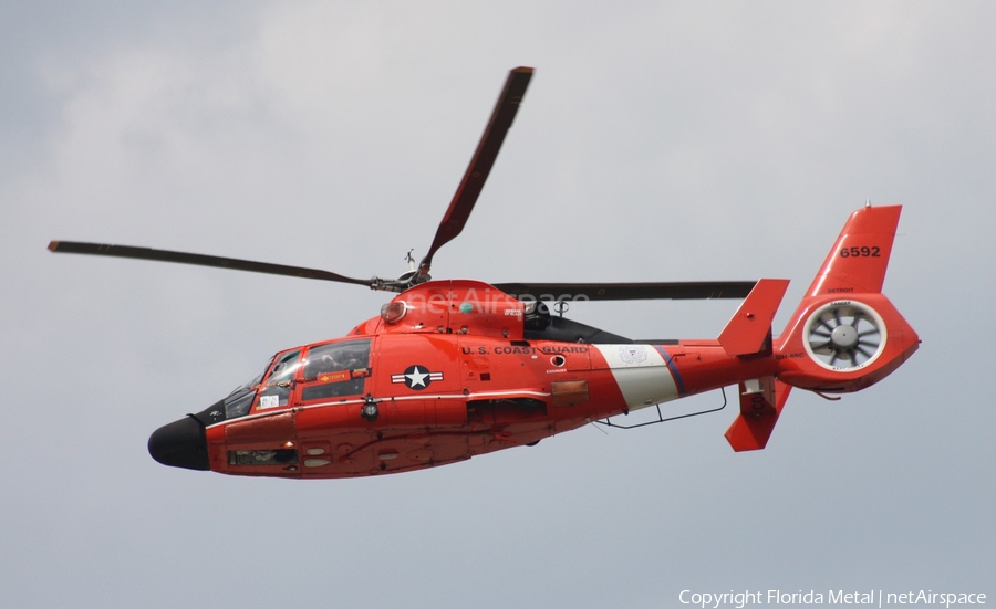 United States Coast Guard Aerospatiale MH-65D Dolphin (6592) | Photo 464707