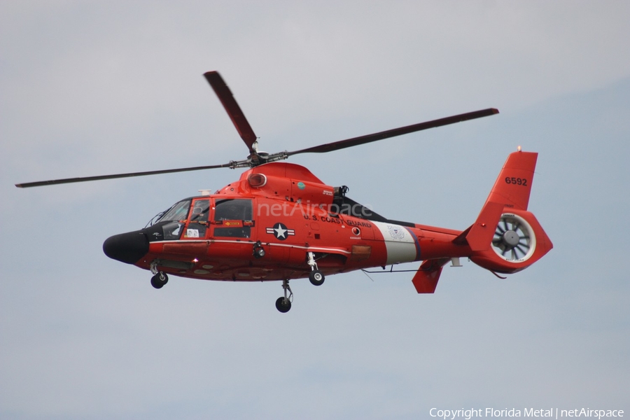 United States Coast Guard Aerospatiale MH-65D Dolphin (6592) | Photo 464708