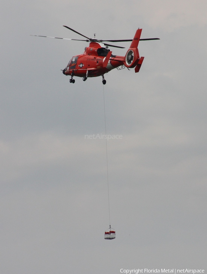 United States Coast Guard Aerospatiale MH-65D Dolphin (6592) | Photo 464709