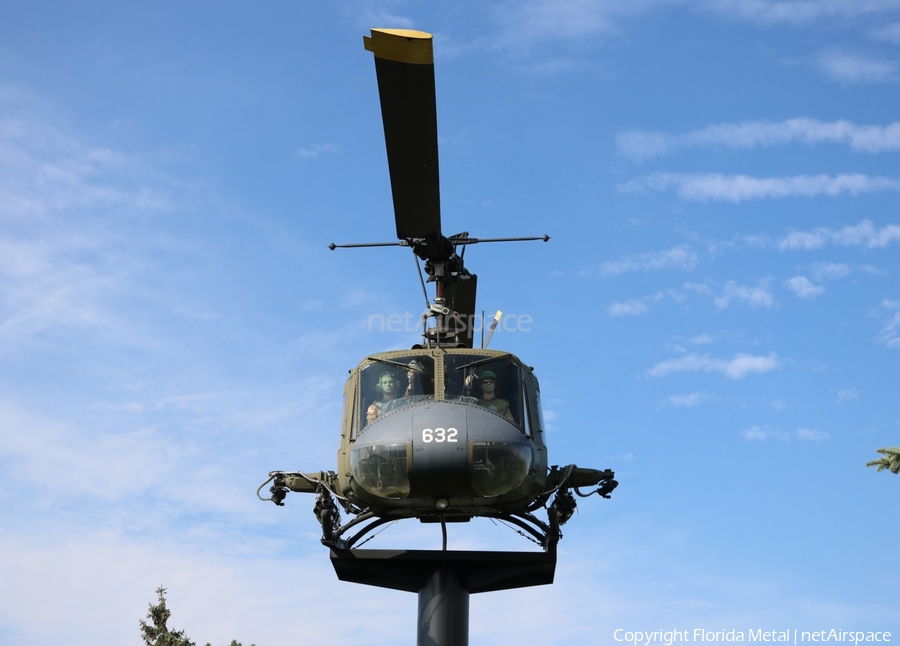 United States Army Bell UH-1C Iroquois (66-00632) | Photo 458403
