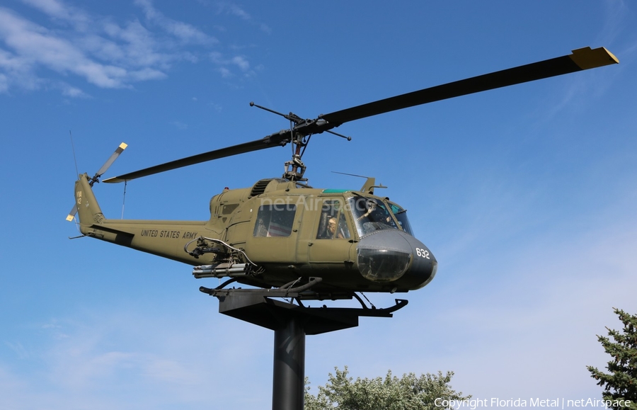 United States Army Bell UH-1C Iroquois (66-00632) | Photo 458405