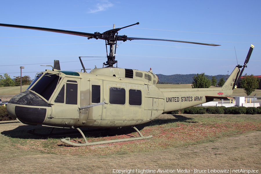 United States Army Bell UH-1D Iroquois (66-16086) | Photo 152342