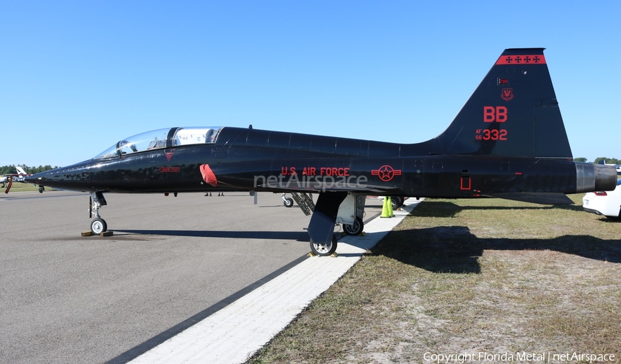 United States Air Force Northrop T-38A Talon (66-4332) | Photo 432429