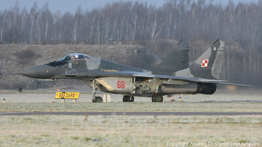 Polish Air Force (Siły Powietrzne) Mikoyan-Gurevich MiG-29A Fulcrum (66) | Photo 362809