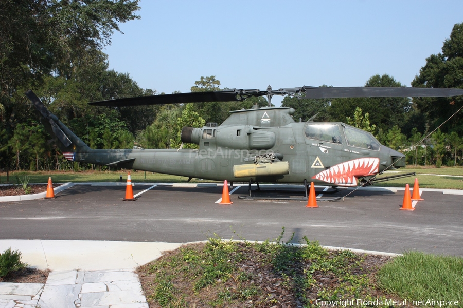 United States Army Bell AH-1F Cobra (67-15722) | Photo 458486