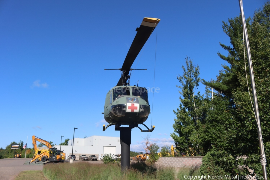 United States Army Bell UH-1V Iroquois (67-17599) | Photo 483604