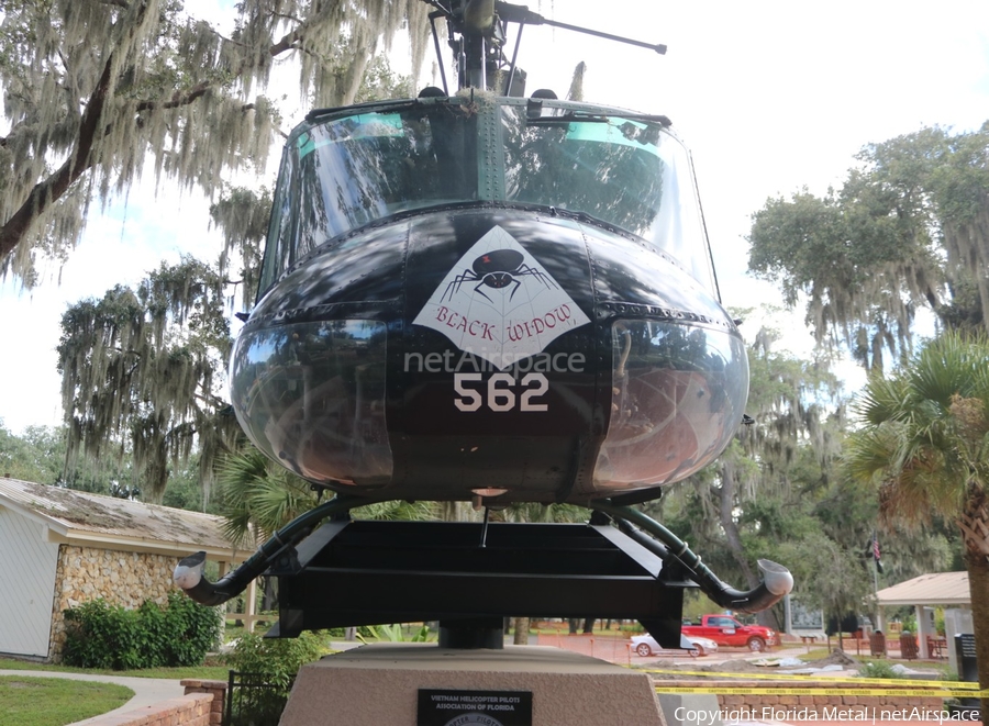 United States Army Bell UH-1H Iroquois (68-15562) | Photo 458618