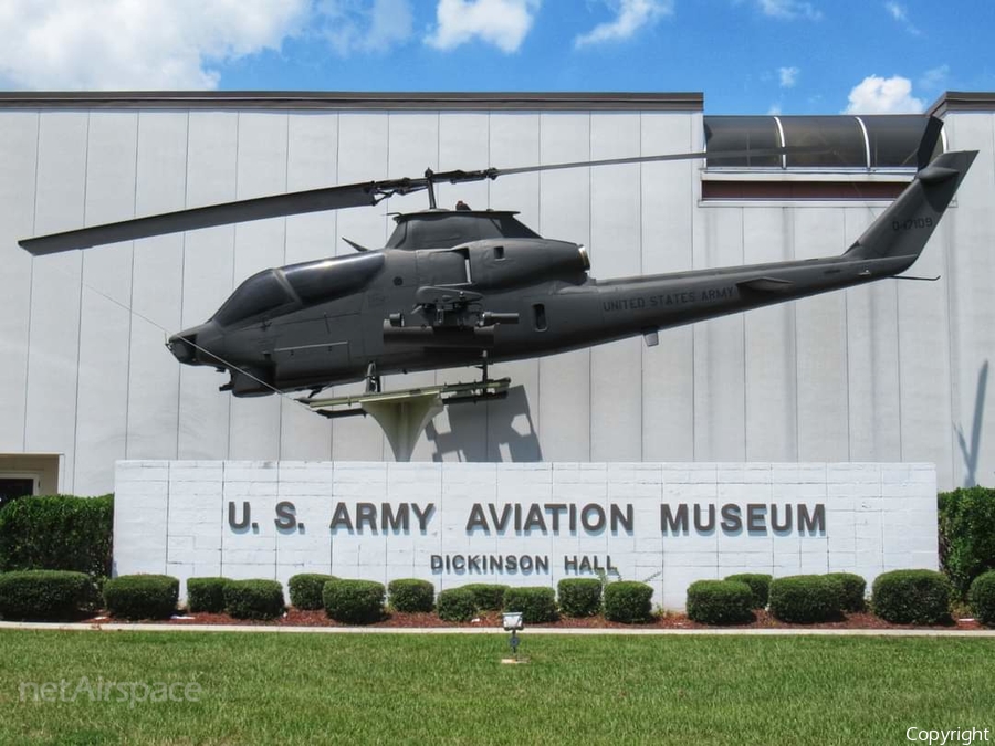 United States Army Bell AH-1S Cobra (68-17109) | Photo 450402