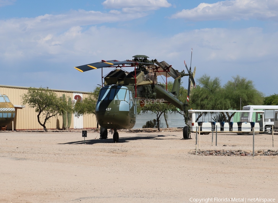 United States Army Sikorsky CH-54A Tarhe (68-18437) | Photo 370080