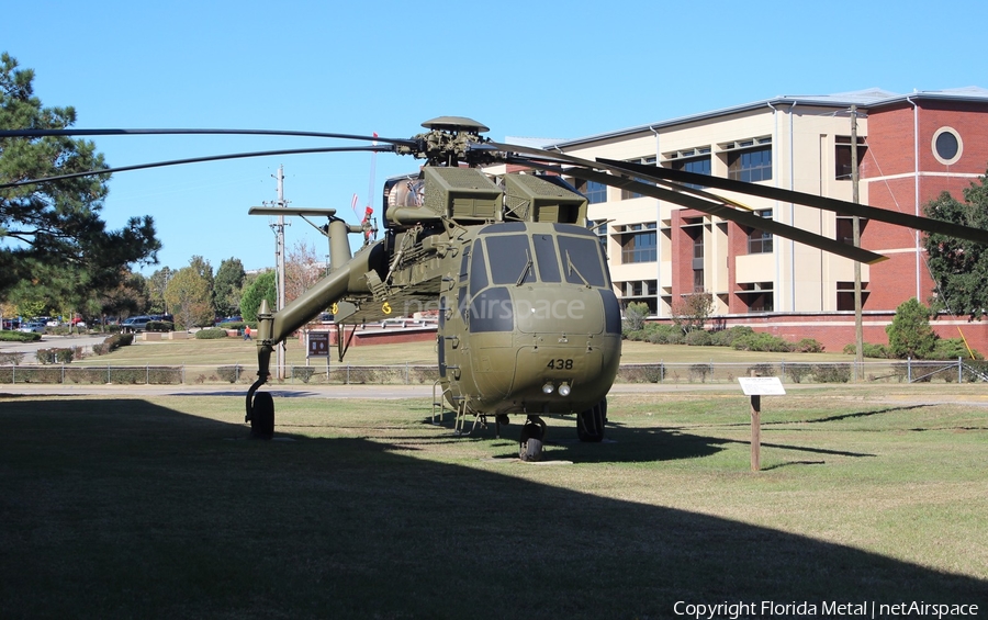 United States Army Sikorsky CH-54A Tarhe (68-18438) | Photo 458637