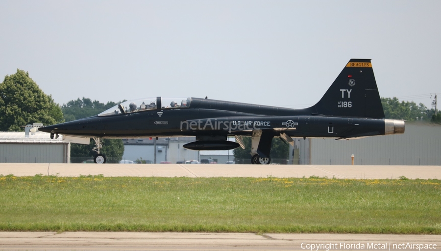 United States Air Force Northrop T-38A Talon (68-8186) | Photo 348900