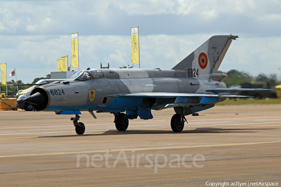 Romanian Air Force (Forțele Aeriene Române) Mikoyan-Gurevich MiG-21MF-75 Lancer C (6824) | Photo 354861