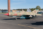 East German Air Force Mikoyan-Gurevich MiG-21MF Fishbed-J (686) at  Berlin - Gatow, Germany