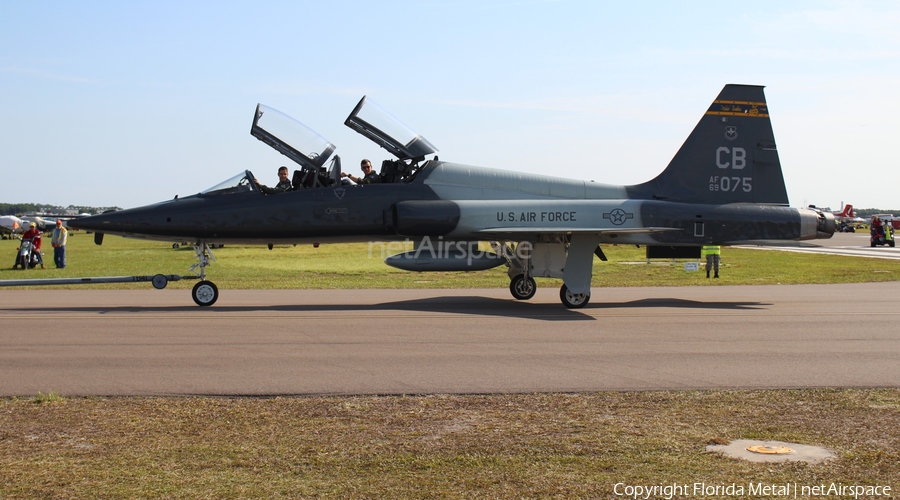 United States Air Force Northrop T-38C Talon (69-7075) | Photo 328991