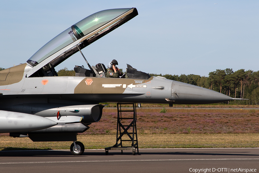 Royal Norwegian Air Force General Dynamics F-16BM Fighting Falcon (691) | Photo 348287