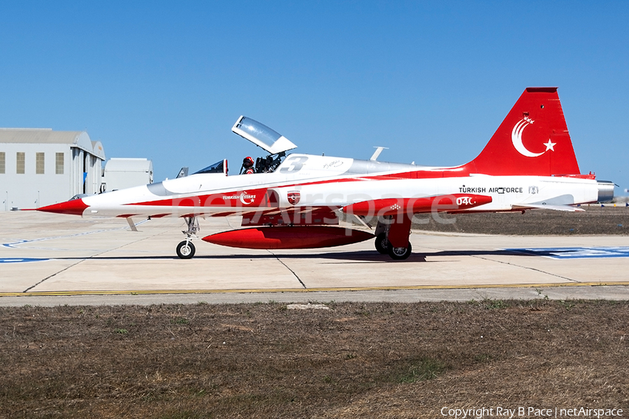 Turkish Air Force (Türk Hava Kuvvetleri) Canadair NF-5A Freedom Fighter (70-3004) | Photo 309337