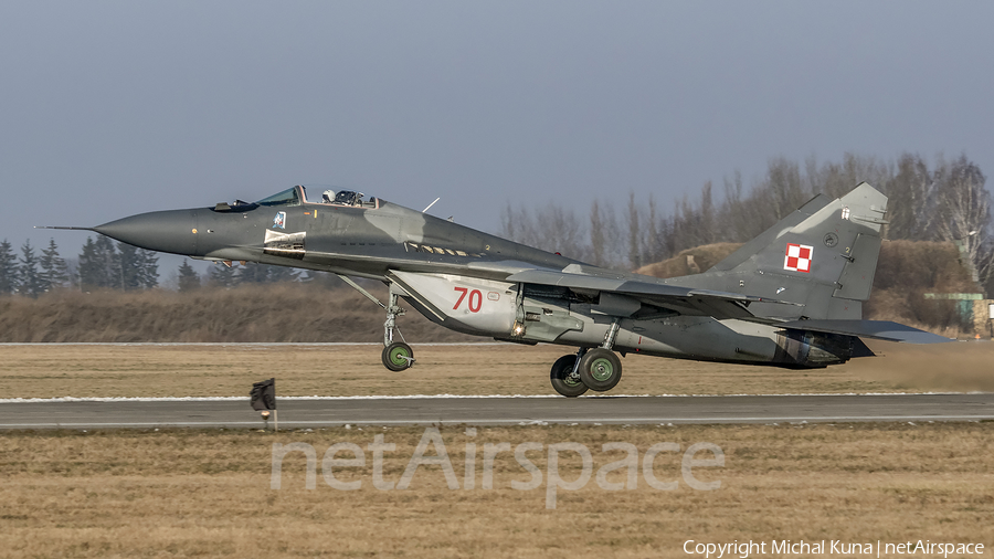 Polish Air Force (Siły Powietrzne) Mikoyan-Gurevich MiG-29A Fulcrum (70) | Photo 299021