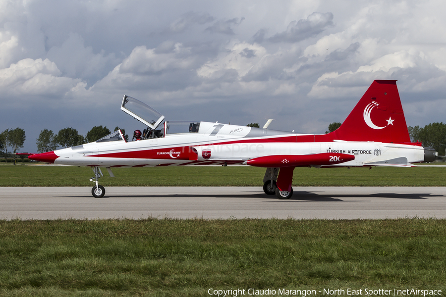 Turkish Air Force (Türk Hava Kuvvetleri) Canadair NF-5B-2000 Freedom Fighter (71-4020) | Photo 98541
