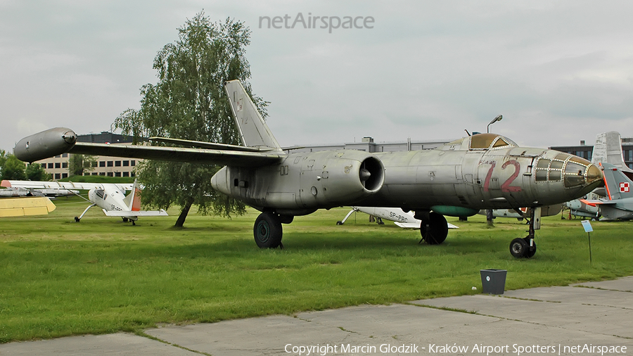 Polish Air Force (Siły Powietrzne) Ilyushin Il-28R Beagle (72) | Photo 60994