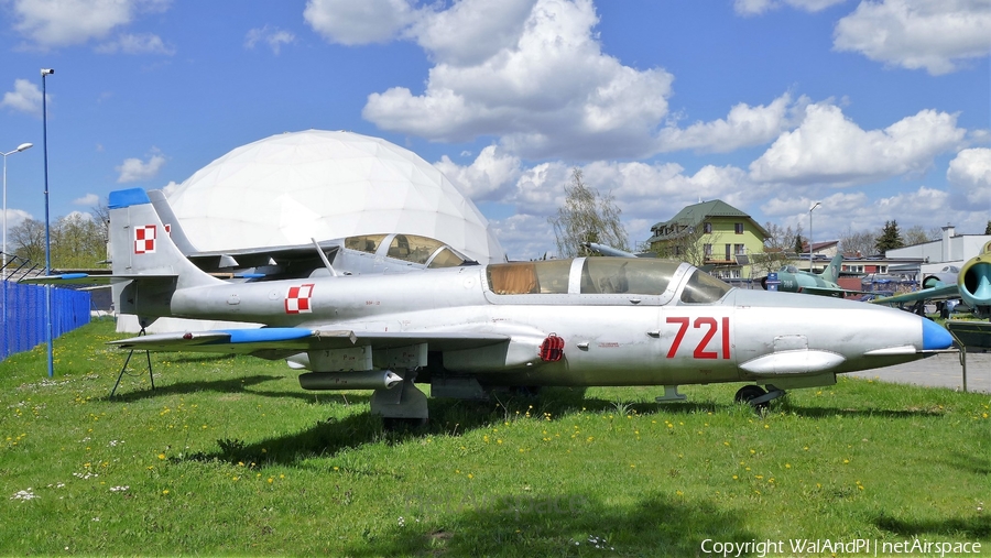 Polish Air Force (Siły Powietrzne) PZL-Mielec TS-11 Bis B Iskra (721) | Photo 446308