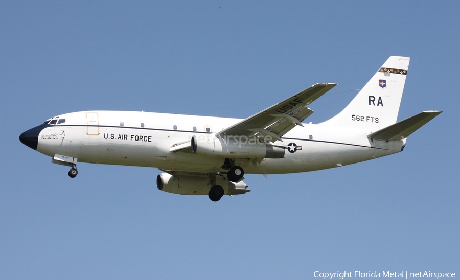 United States Air Force Boeing CT-43A-BN / 737-253(Adv) (73-1153) | Photo 331119