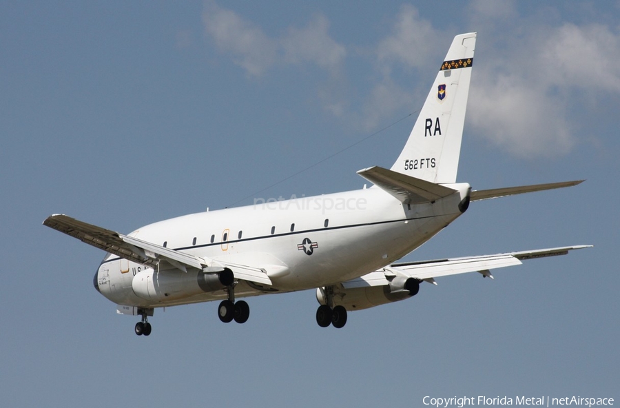 United States Air Force Boeing CT-43A-BN / 737-253(Adv) (73-1153) | Photo 604139