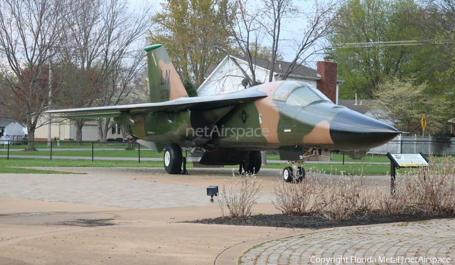 United States Air Force General Dynamics F-111F Aardvark (74-0178) | Photo 459087