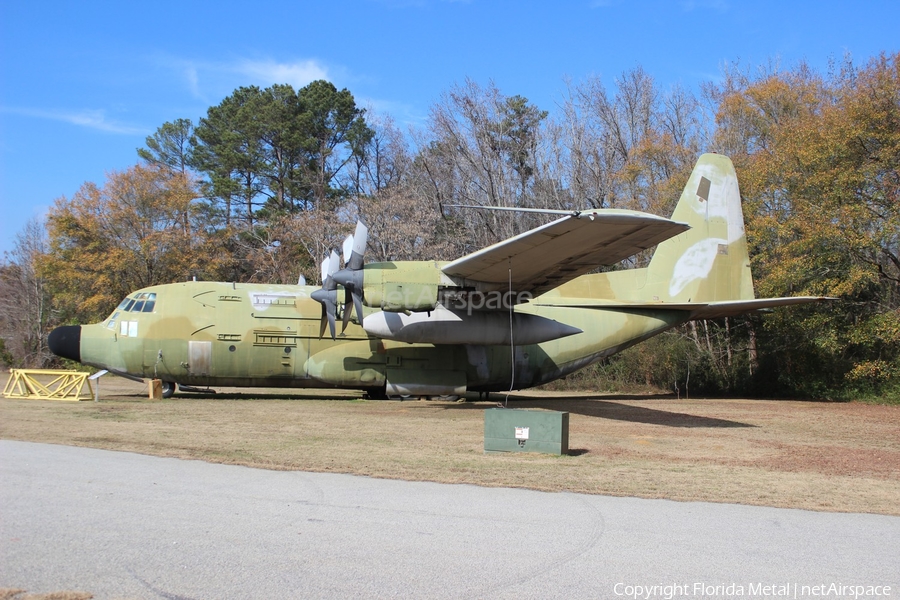 United States Air Force Lockheed C-130H Hercules (74-1686) | Photo 459142