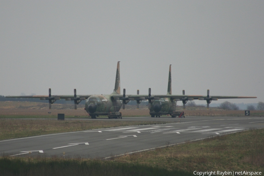 Hellenic Air Force (Polemikí Aeroporía) Lockheed C-130H Hercules (743) | Photo 551108