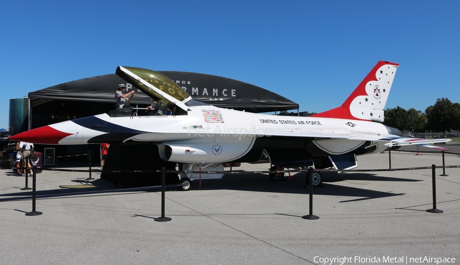United States Air Force General Dynamics YF-16A Fighting Falcon (75-0745) | Photo 459238