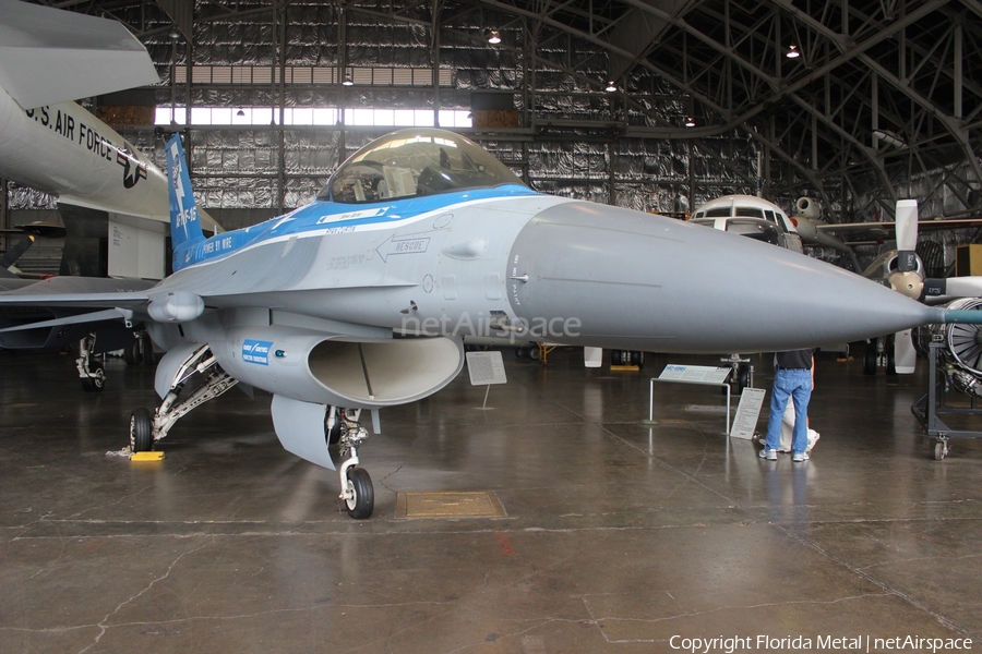 United States Air Force General Dynamics YF-16A Fighting Falcon (75-0750) | Photo 459239