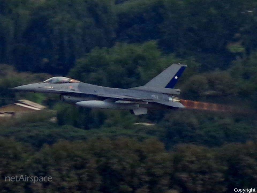 Chilean Air Force (Fuerza Aerea De Chile) General Dynamics F-16AM Fighting Falcon (753) | Photo 442670