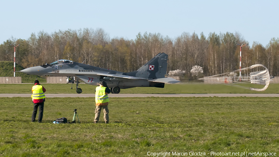 Polish Air Force (Siły Powietrzne) Mikoyan-Gurevich MiG-29A Fulcrum (77) | Photo 224458
