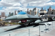United States Air Force General Dynamics F-16A Fighting Falcon (79-0403) at  Intrepid Sea Air & Space Museum, United States