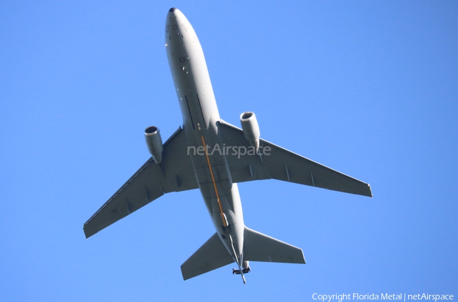 United States Air Force McDonnell Douglas KC-10A Extender (79-1946) | Photo 330073