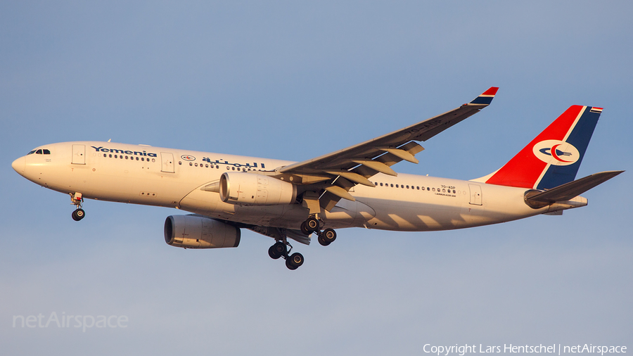 Yemenia Airbus A330-243 (7O-ADP) | Photo 565697