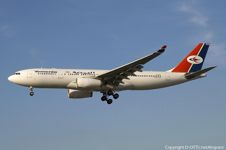 Yemenia Airbus A330-243 (7O-ADT) | Photo 278195