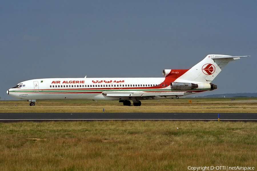 Air Algerie Boeing 727-2D6(Adv) (7T-VEV) | Photo 272082