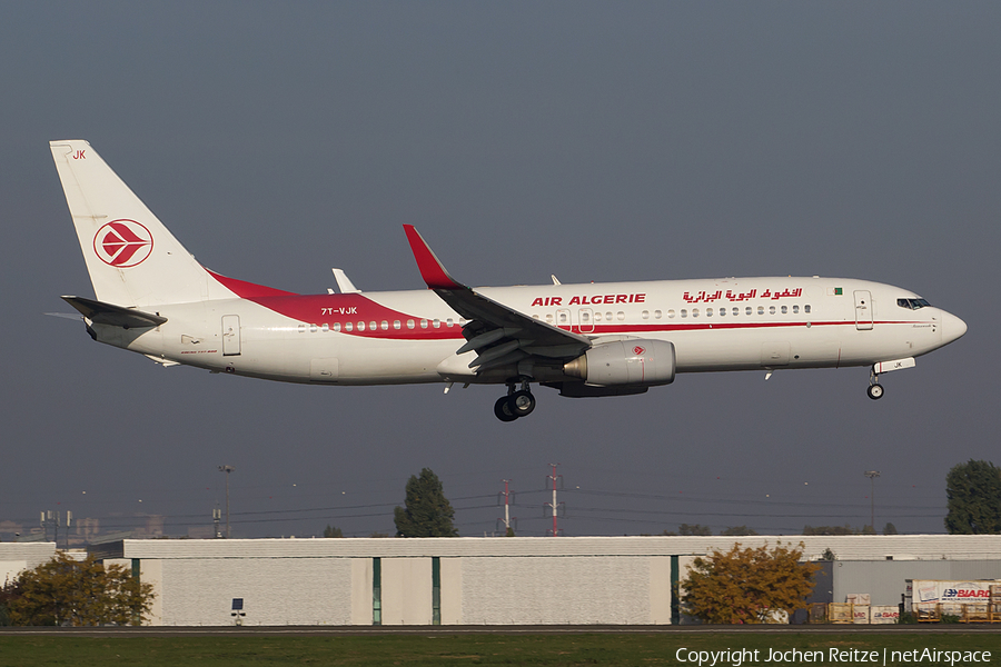 Air Algerie Boeing 737-8D6 (7T-VJK) | Photo 129794