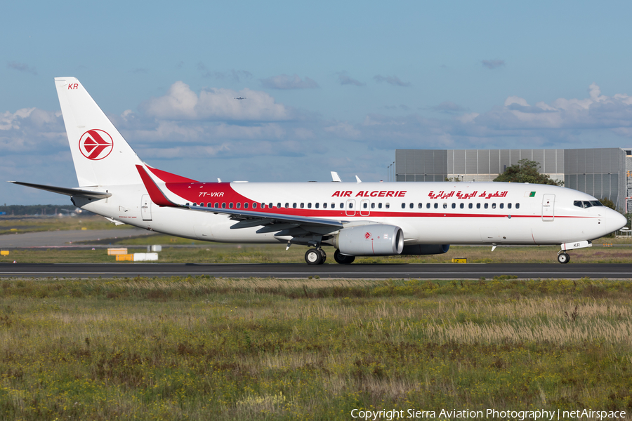 Air Algerie Boeing 737-8D6 (7T-VKR) | Photo 330425